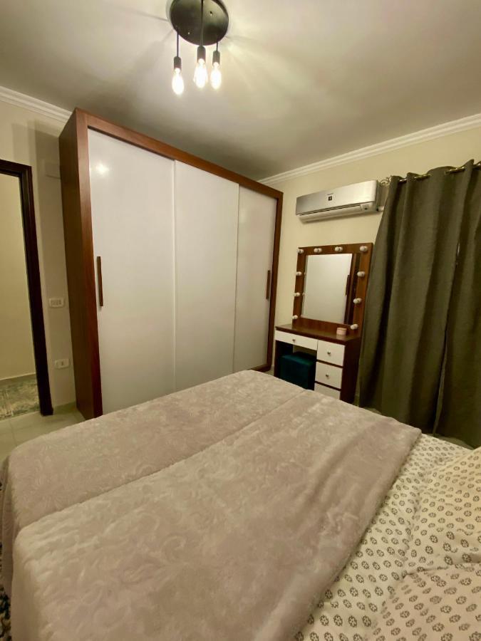 Cozy 2Br Apartment In Maadi カイロ エクステリア 写真